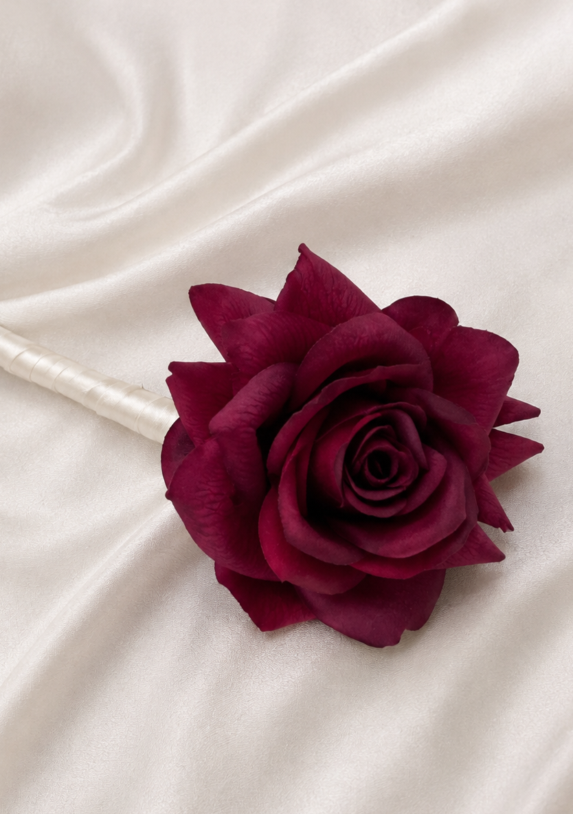 The Botanical Blush Button hole