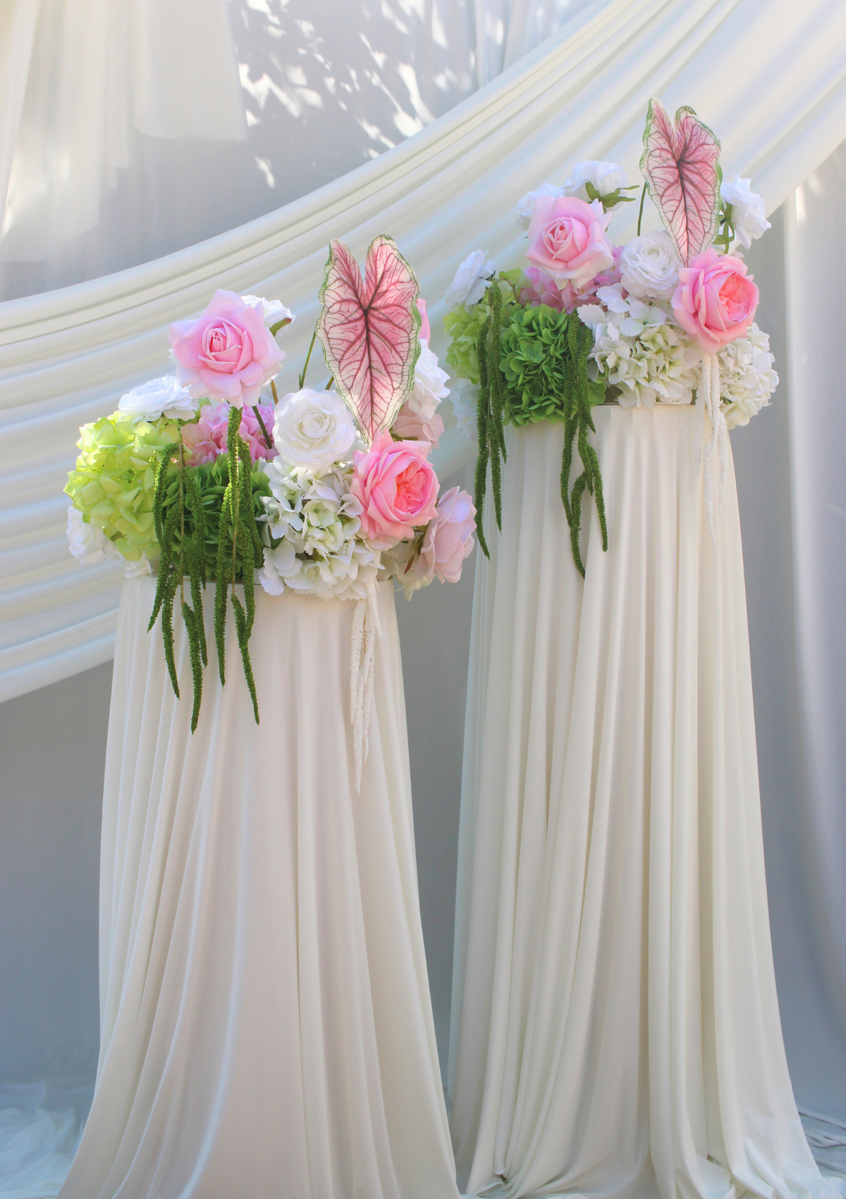The Botanical Blush Small Meadow