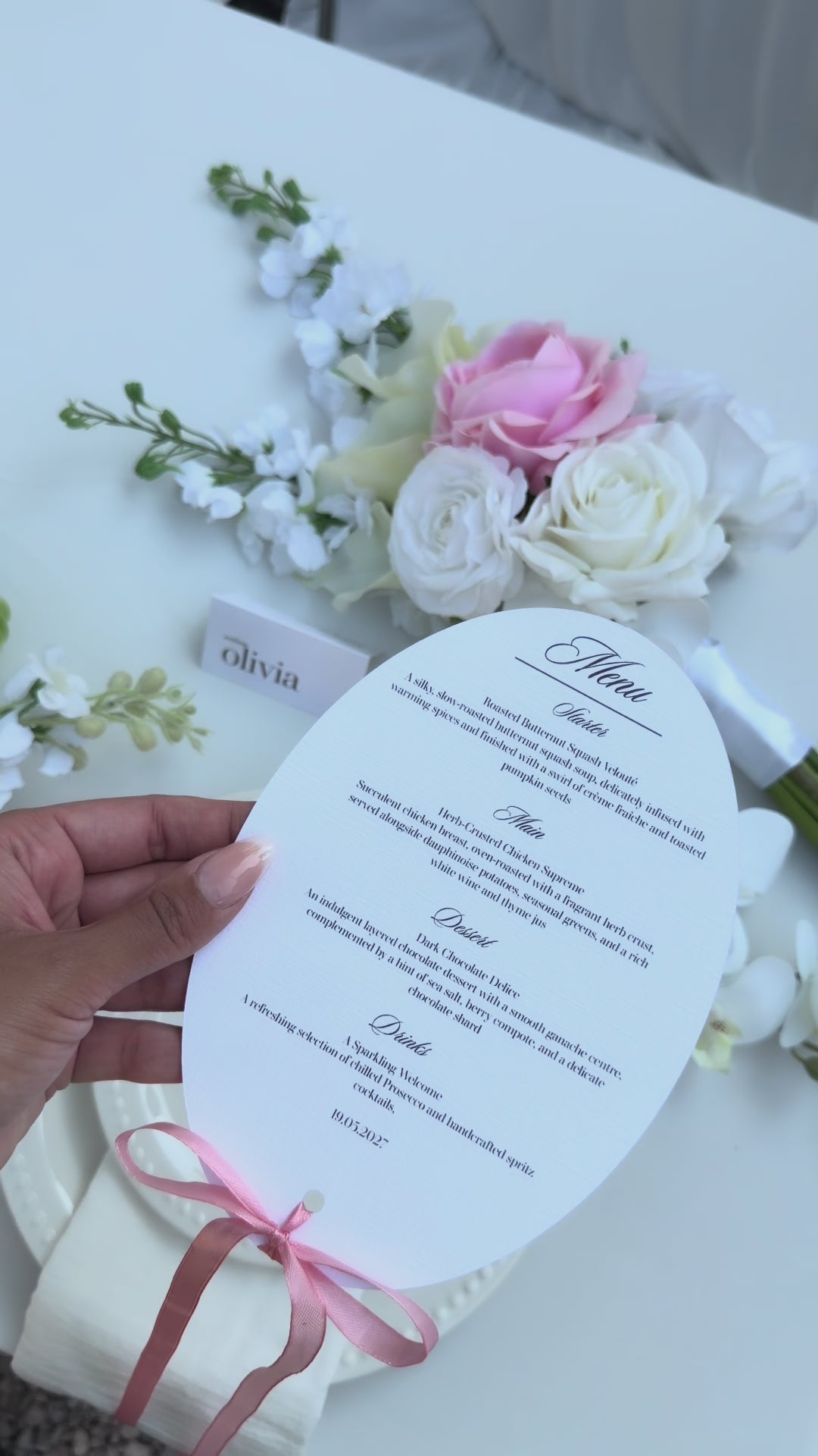 Flowing Ribbon Oval Menu