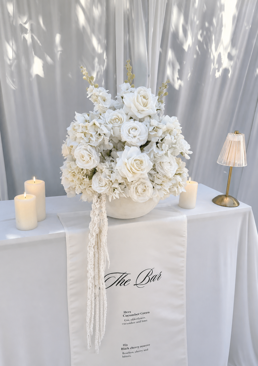 The Classic Collection XL Vase Display